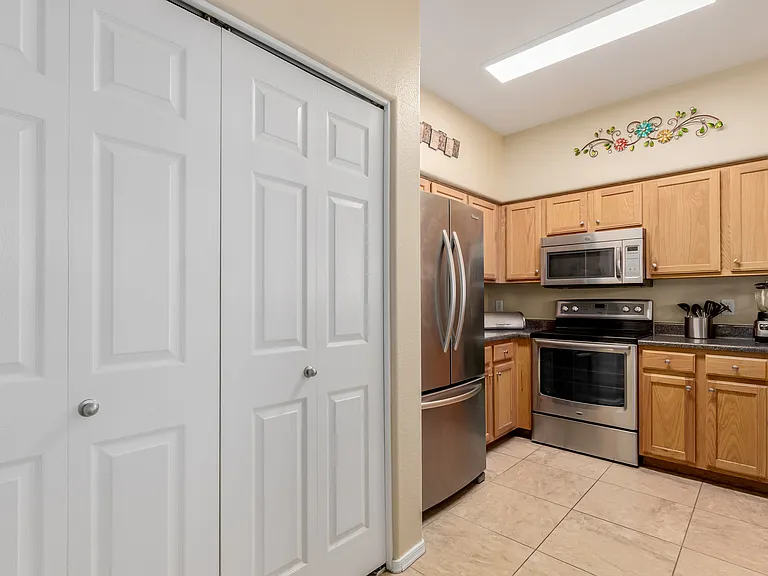20100 N 78th Pl #2181 — Photo 11