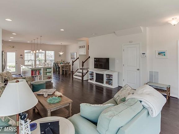 End Unit with Additional Windows and Natural Light