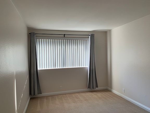 3rd image of 8121 Caminito Sonoma