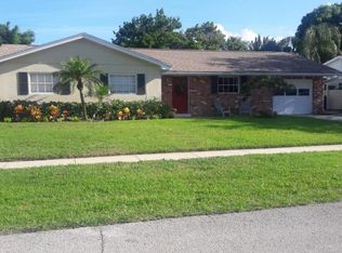 68 Camelia Cir, Tequesta, FL 33469