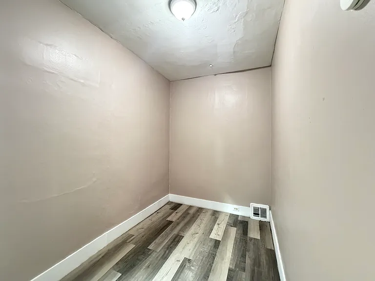 768 Prospect Ave #1 — Photo 10