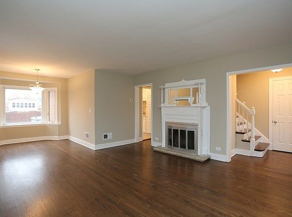 4th image of 9951 S Homan Ave