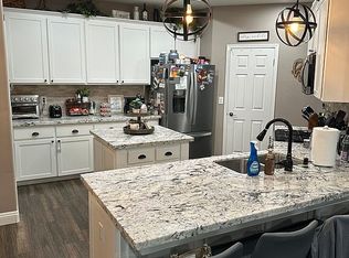 7204 Cafe Rouge Dr, Bakersfield, CA 93312