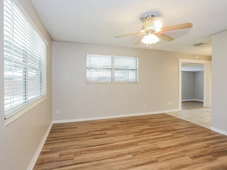 4733 Samba Dr — Photo 7