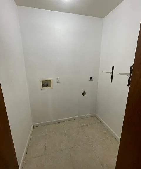 580 SE Nassau St — Photo 16