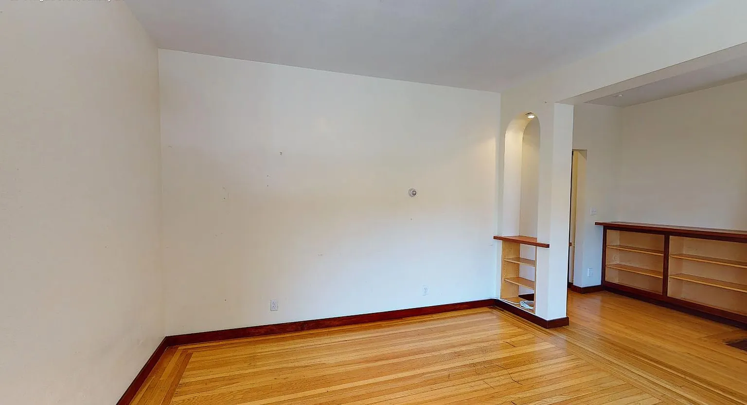 2340 Hilgard Ave #B-1 photo 1