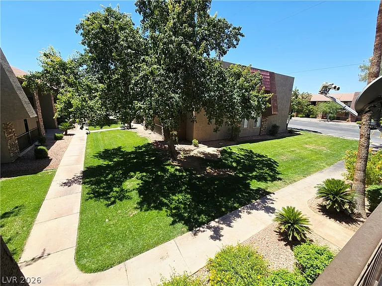 5081 River Glen Dr #104 — Photo 29