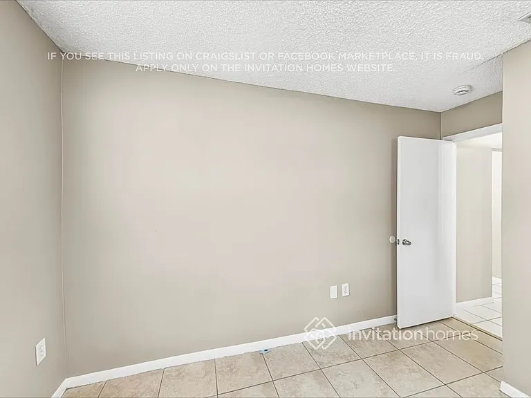22315 SW 100th Ave — Photo 13