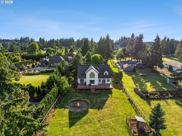 17908 S Lavine Ln, Oregon City, OR 97045