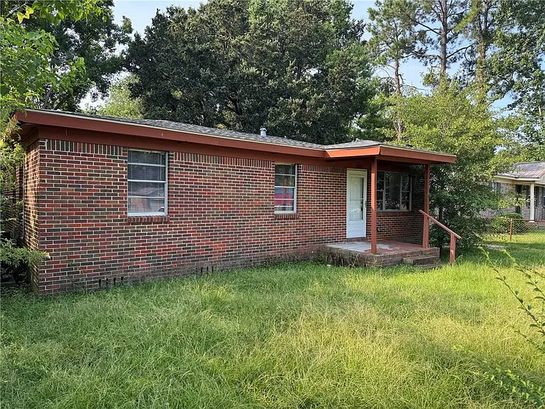 2805 Harper Ave — Photo 16