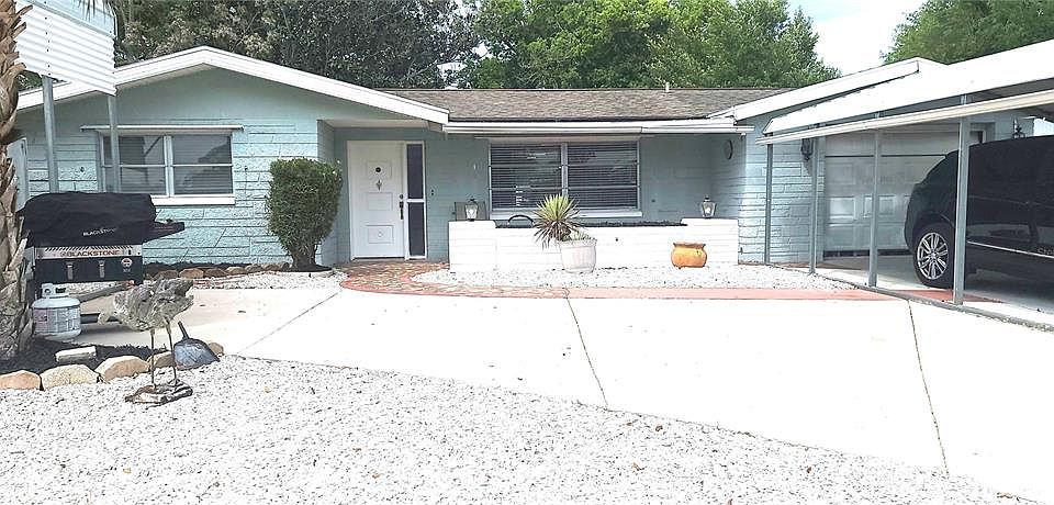 1st image of 10901 Oldham Rd