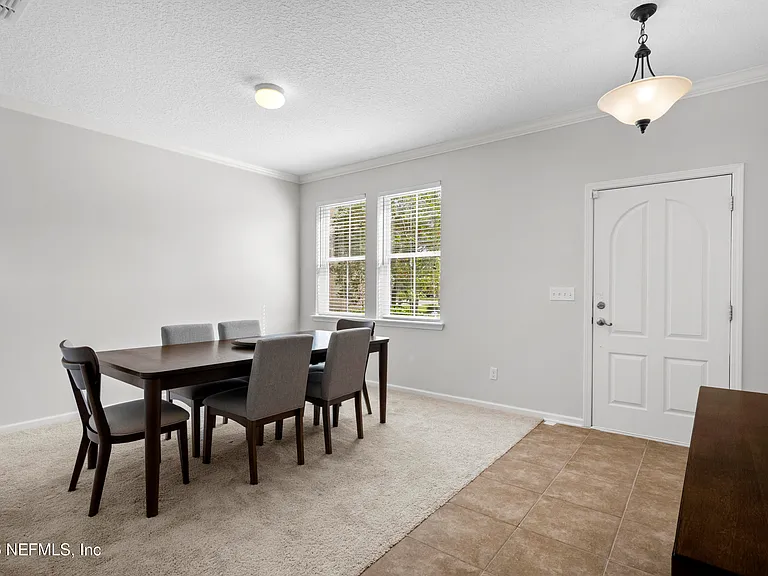 225 S Torwood Dr — Photo 4