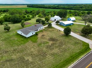118 1st Rd, Clyde, KS 66938