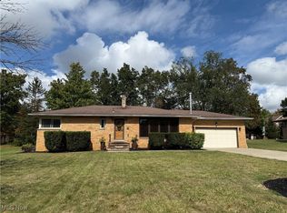 9912 Lynn Dr, North Royalton, OH