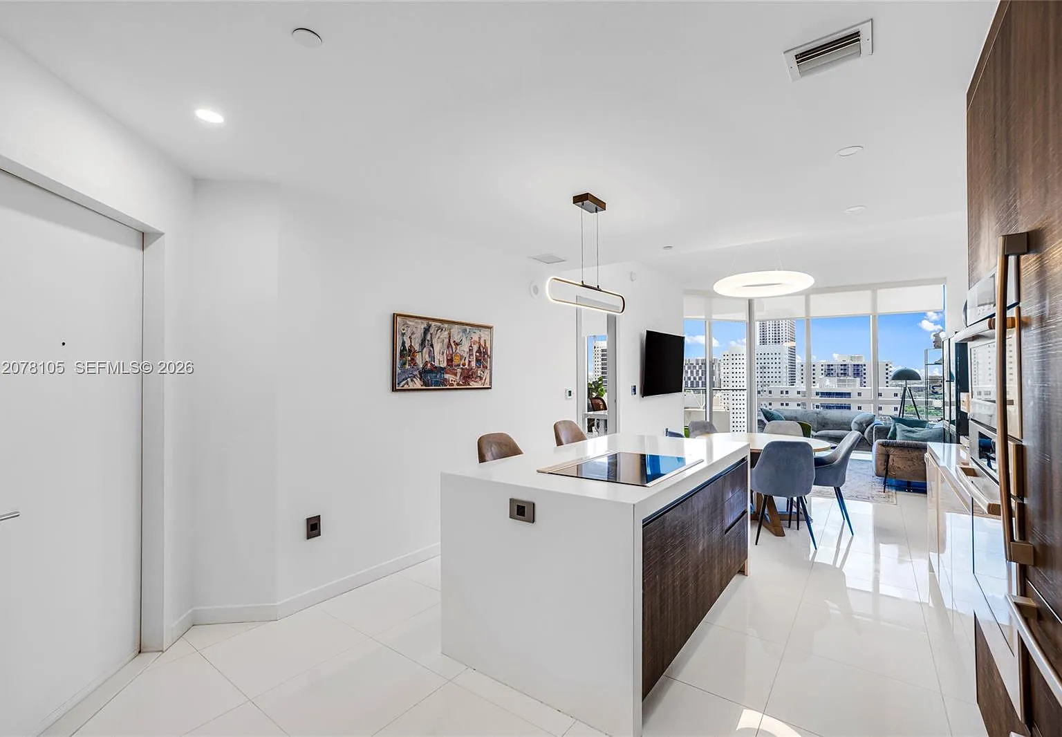 Paramount Miami Worldcent — Photo 4