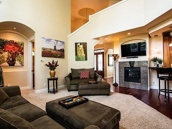 5th image of 249 Pebble Beach Dr