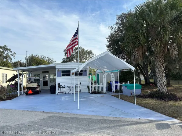 4605 Welcome Dr, Sebring, FL 33870