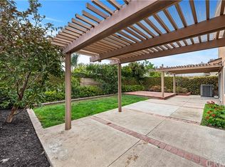 33 Dewey, Irvine, CA 92620