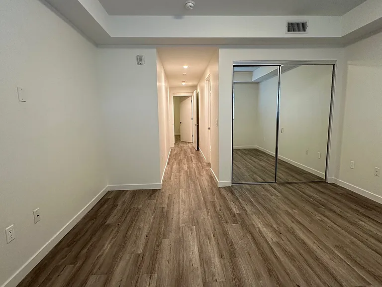5327 Hermitage Ave — Photo 15