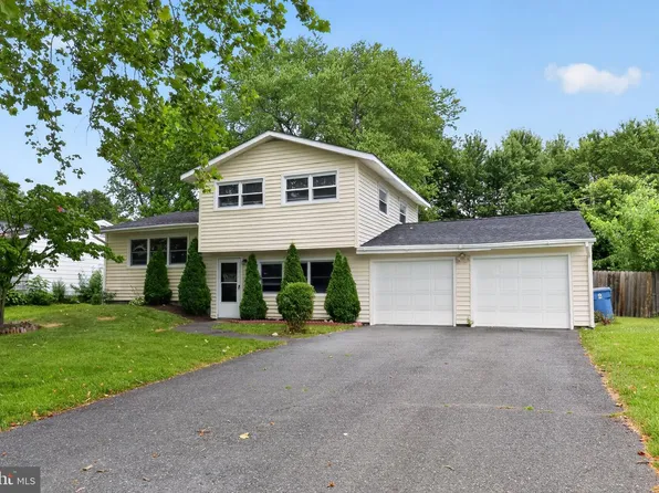 714 S Harmony Rd, Newark, DE 19713