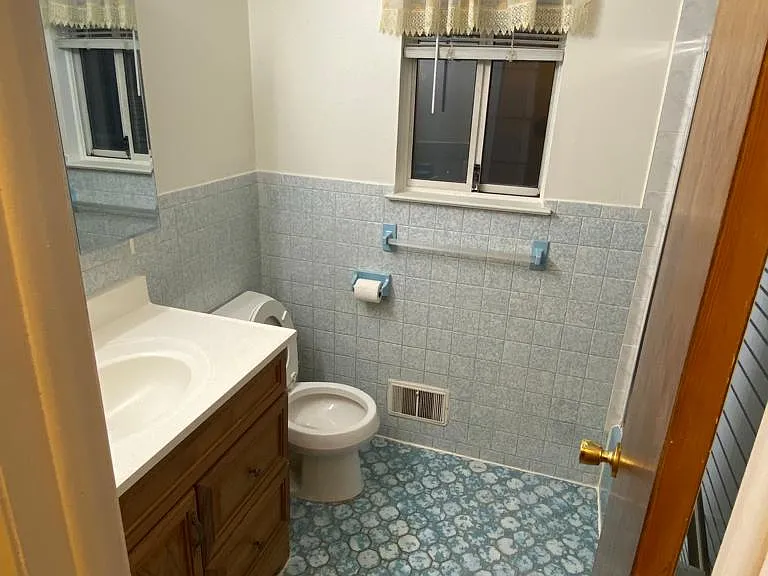 607 Sussex St #1 — Photo 10