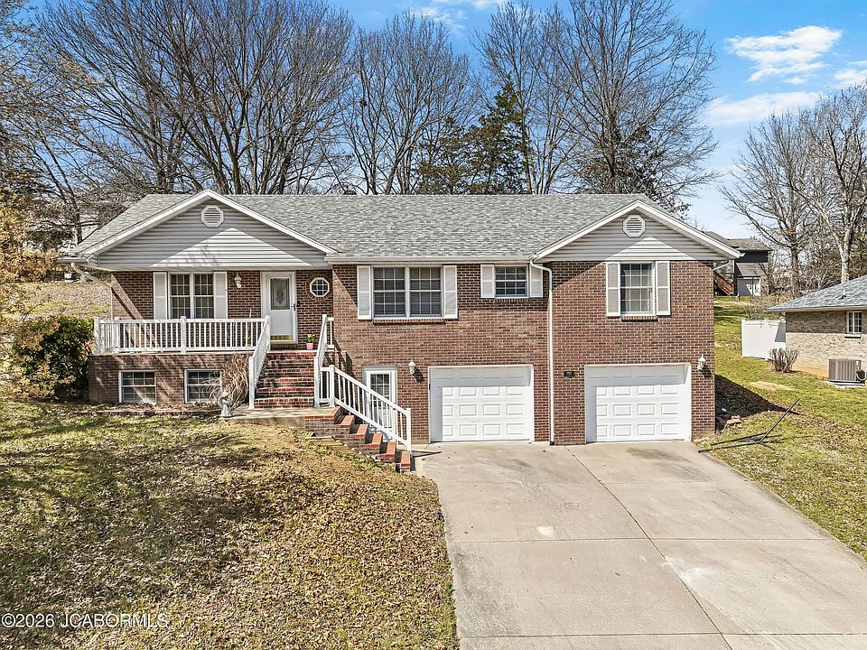 1st image of 707 Troy Dr