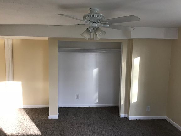 Bedroon 1 Closet