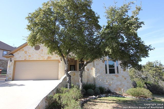 1st image of 406 Castle Terrace Dr