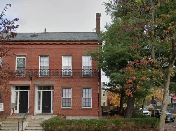 343 Harvard St APT G, Cambridge, MA 02138