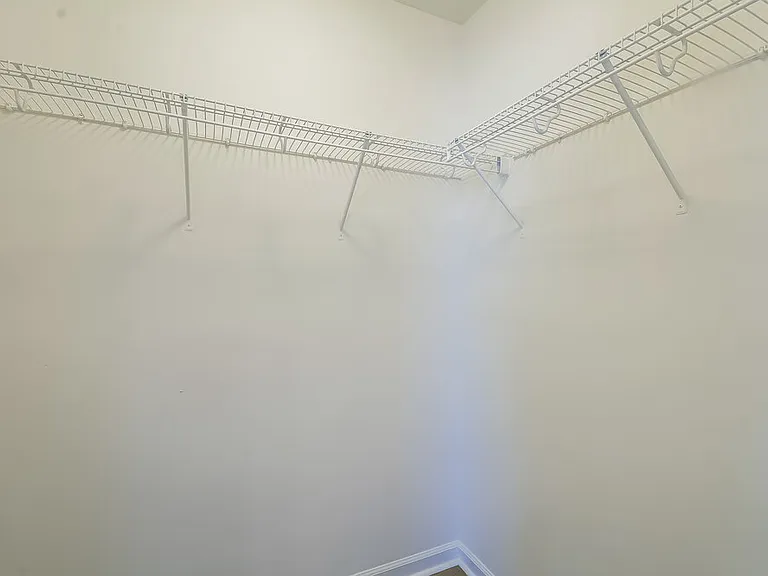 138 Johnston Farms Dr — Photo 9