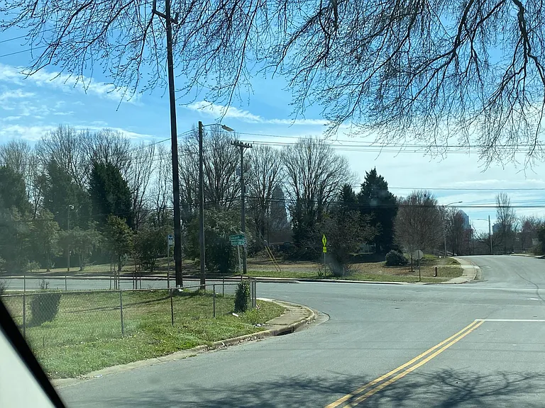 1900 Double Oaks Rd — Photo 18