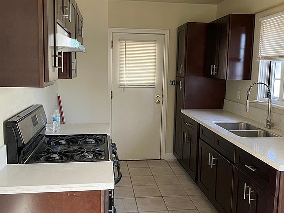 5th image of 8760 Reading Ave