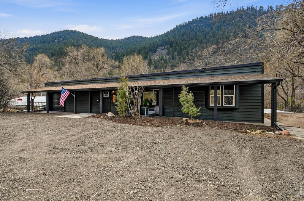 1032 W US Highway 34