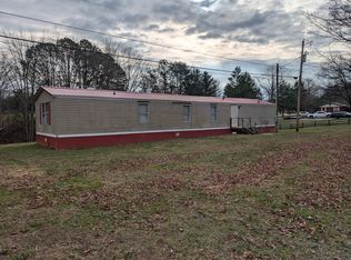 75 Bluegrass Rd, East Bernstadt, KY 40729