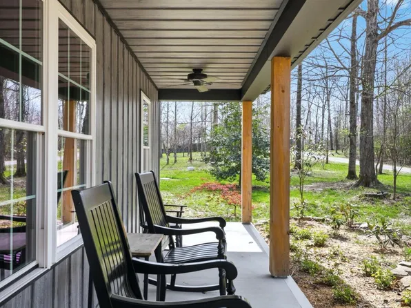 378 Shugars Hill Rd, Liberty, KY 42539