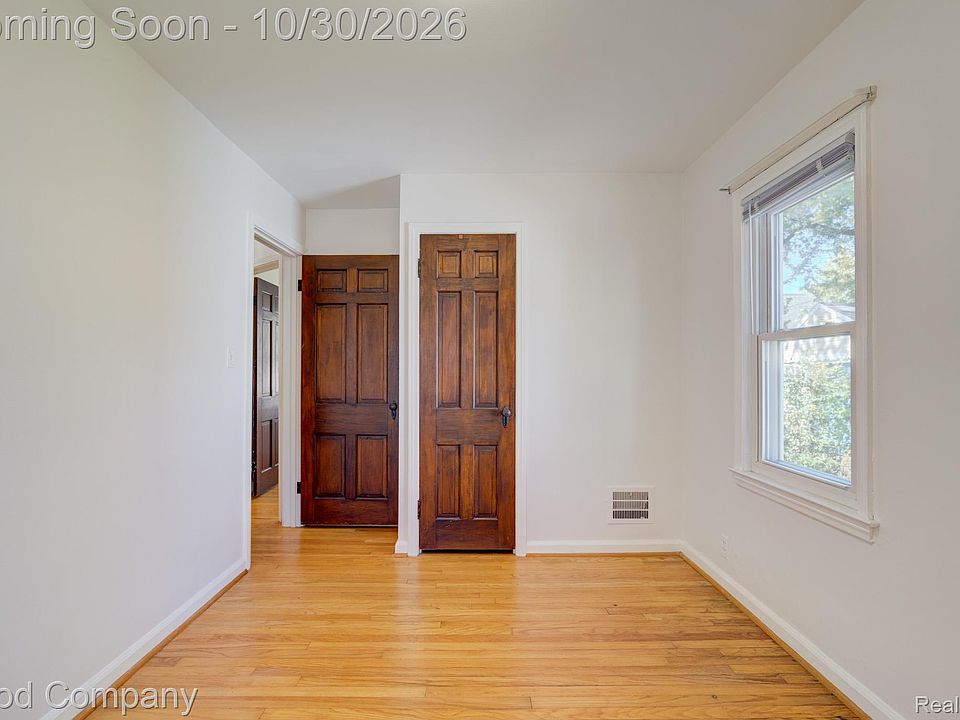 960 Columbia Rd, photo 20