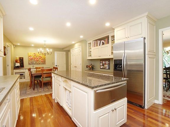 4th image of 6533 Seminole Dr