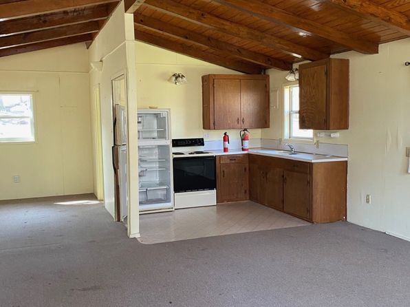 202 Golden Slipper Rd, Ringgold, LA 71068