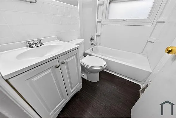 10409 Renfrew Dr — Photo 17