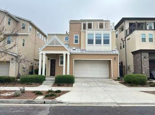 140 Crossover, Irvine, CA 92618