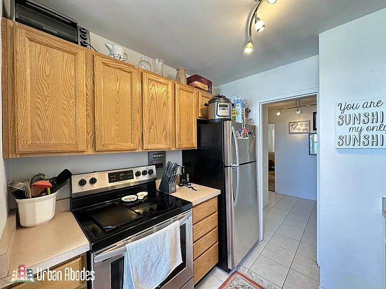 3410 N Lake Shore Dr #12F — Photo 11