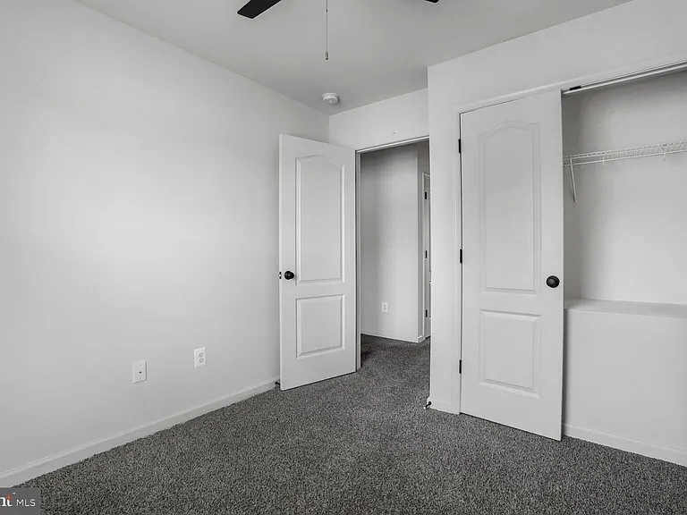 2437 Drake Ln — Photo 12