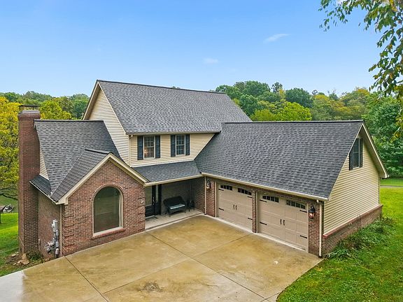 2nd image of 210 Mallard Point Ct
