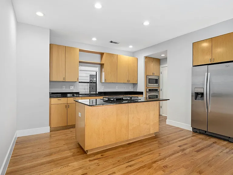 4202 Spencer St #A — Photo 7