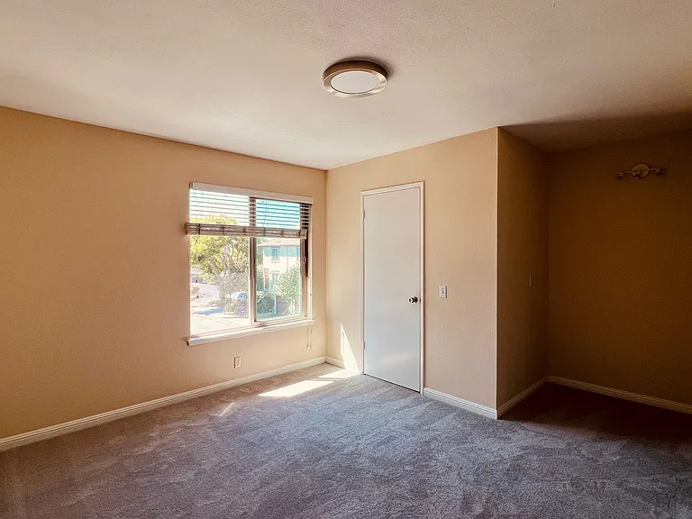 39901 Lindsay McDermott Ln — Photo 16
