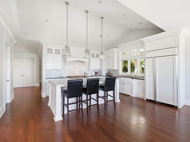 4659 Woodgreen Dr — Photo 8