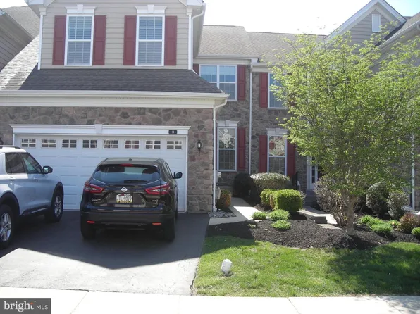 14 Iron Hill Way, Collegeville, PA 19426