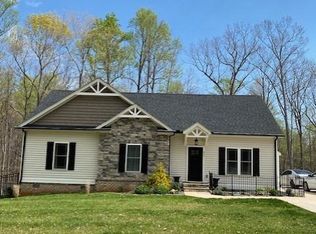 6707 Cottontown Rd, Forest, VA 24551
