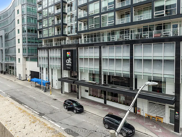 199 Slater St #1001 — Photo 1