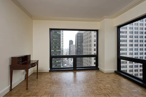 Sold by Stribling | media 2